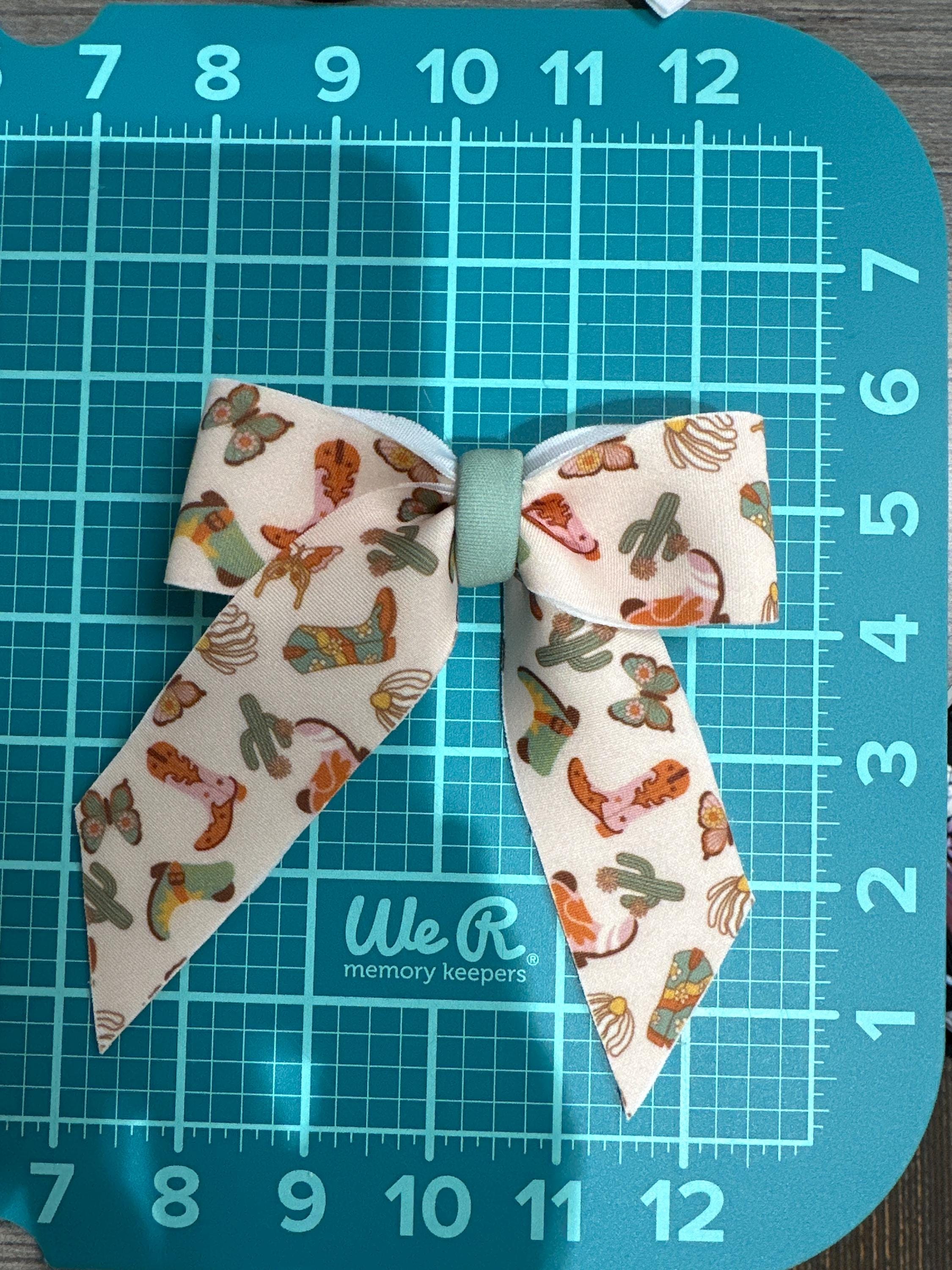 Dusty Trails Long Tails Hair bow