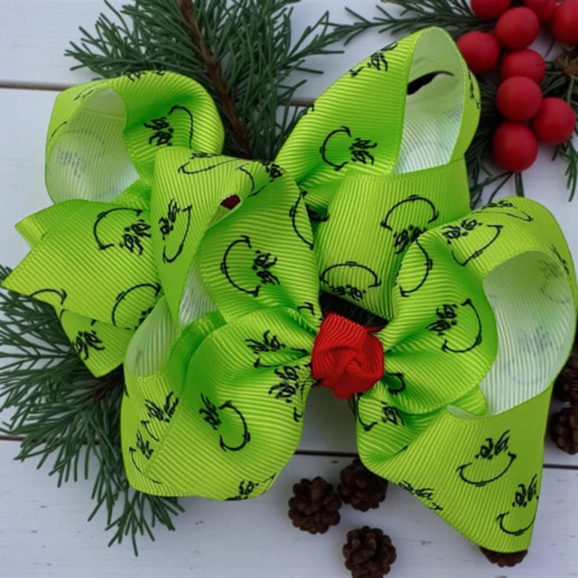 Christmas Grinch mini bows.