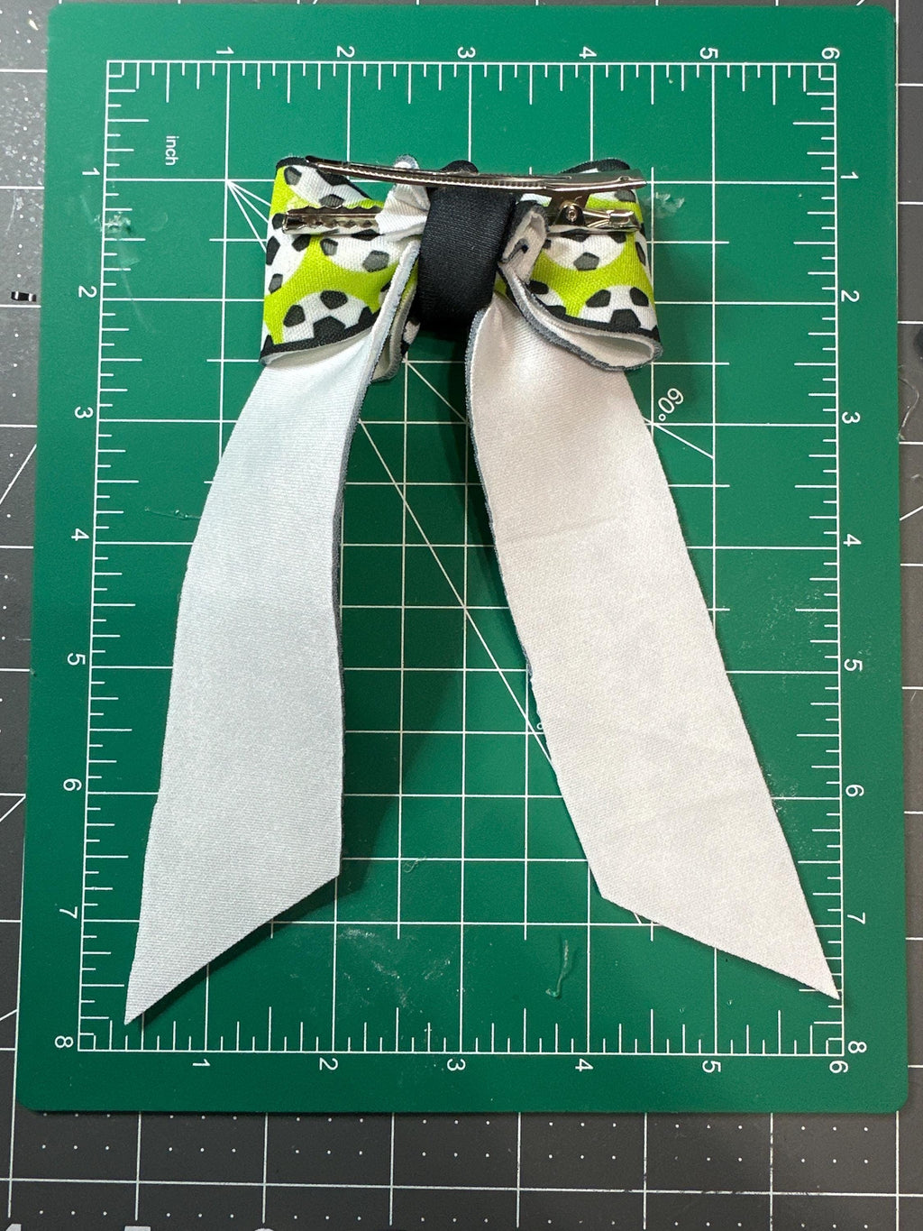 Sports 2 Collection Long Tail Neoprene Hair bow