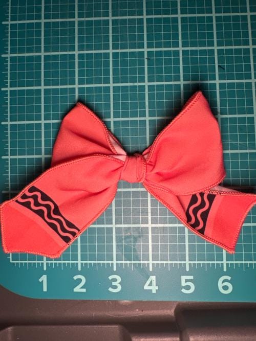 Crayon Silky Sailor Hair bow