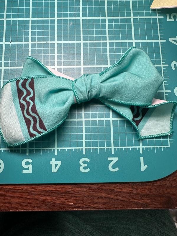 Crayon Silky Sailor Hair bow