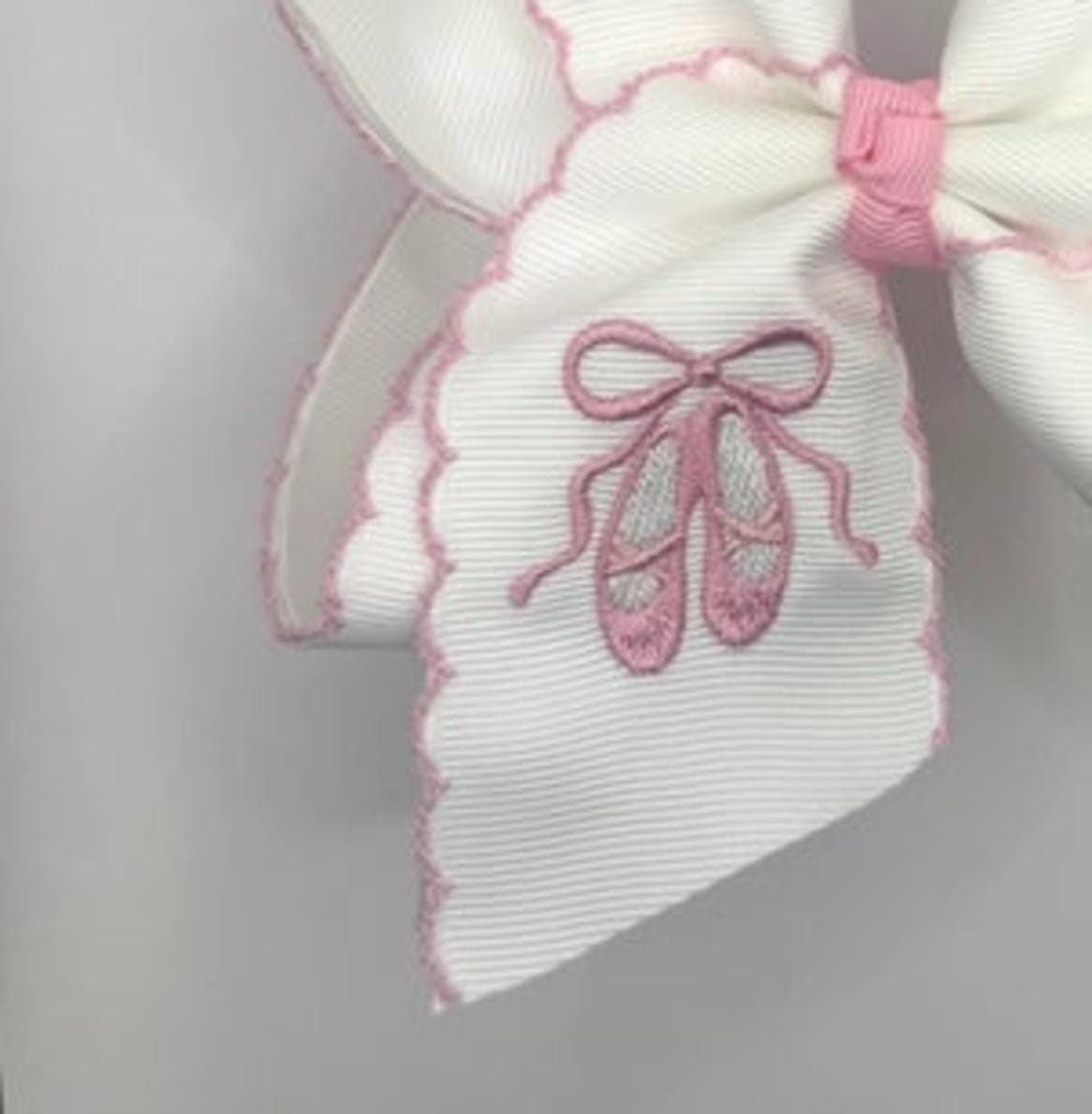 Ballet Moonstitch Bow