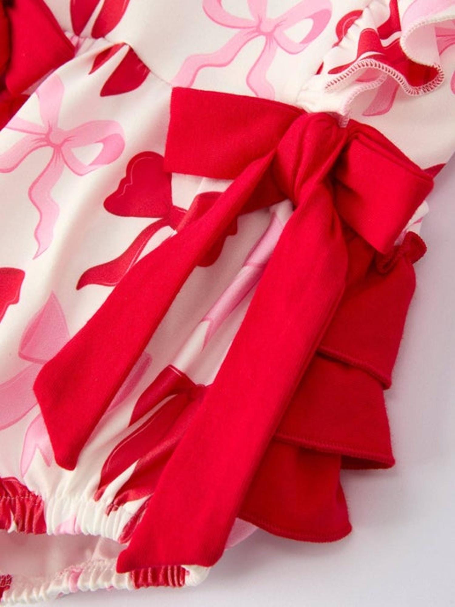 Baby Girls Valentine’s Bow Print Long Sleeve Ruffle Romper
