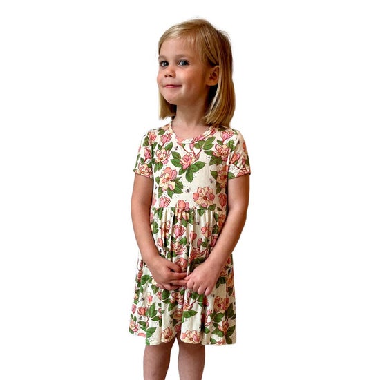 Magnolias - Short Sleeve Pocket Dress