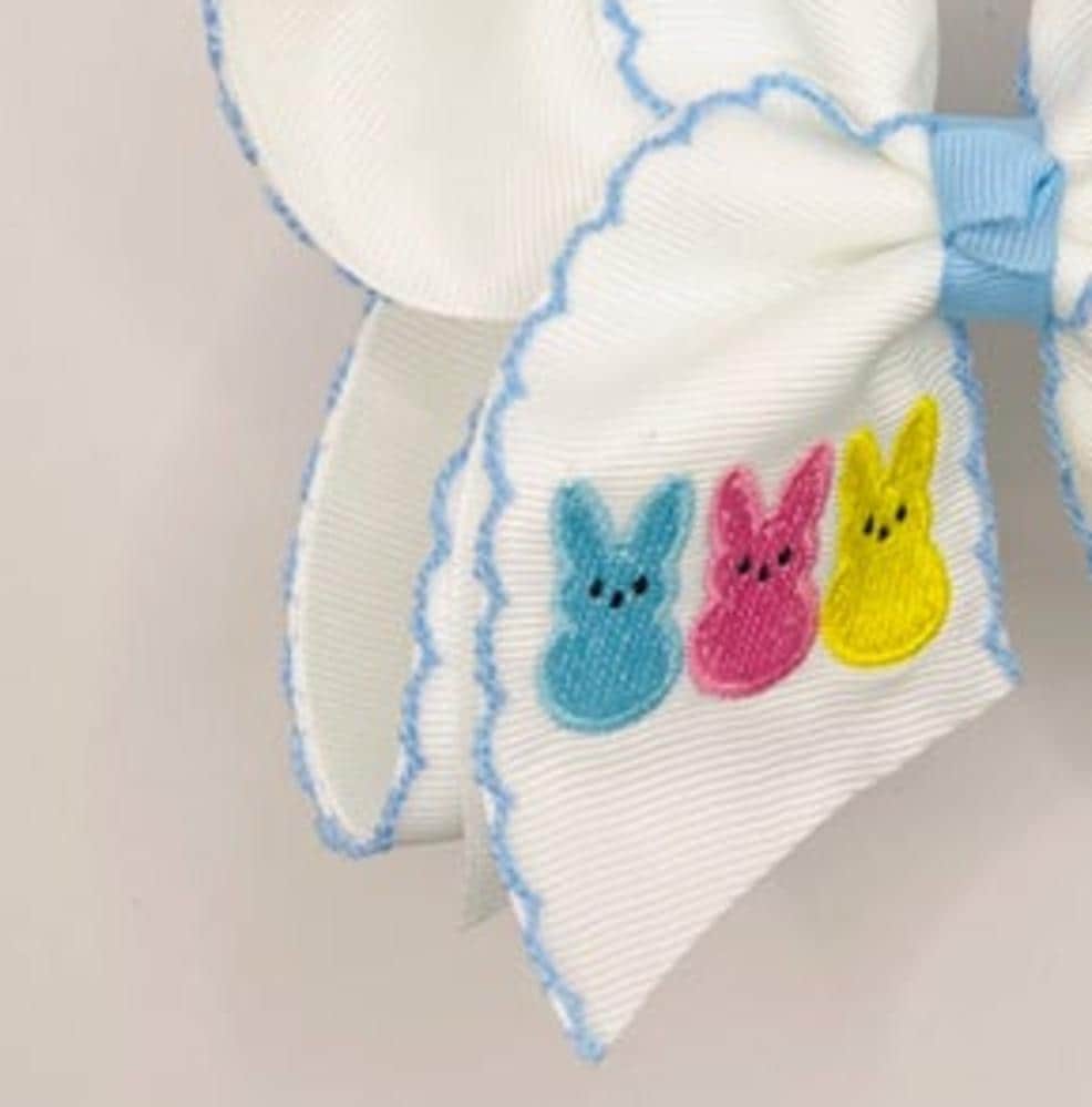 Cute Bunnies Moonstitch Bow