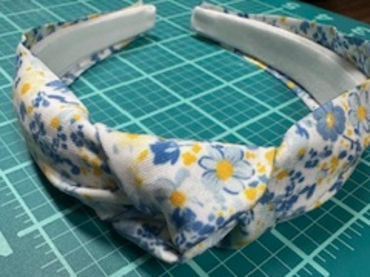 Floral Patterned Knotted Headband