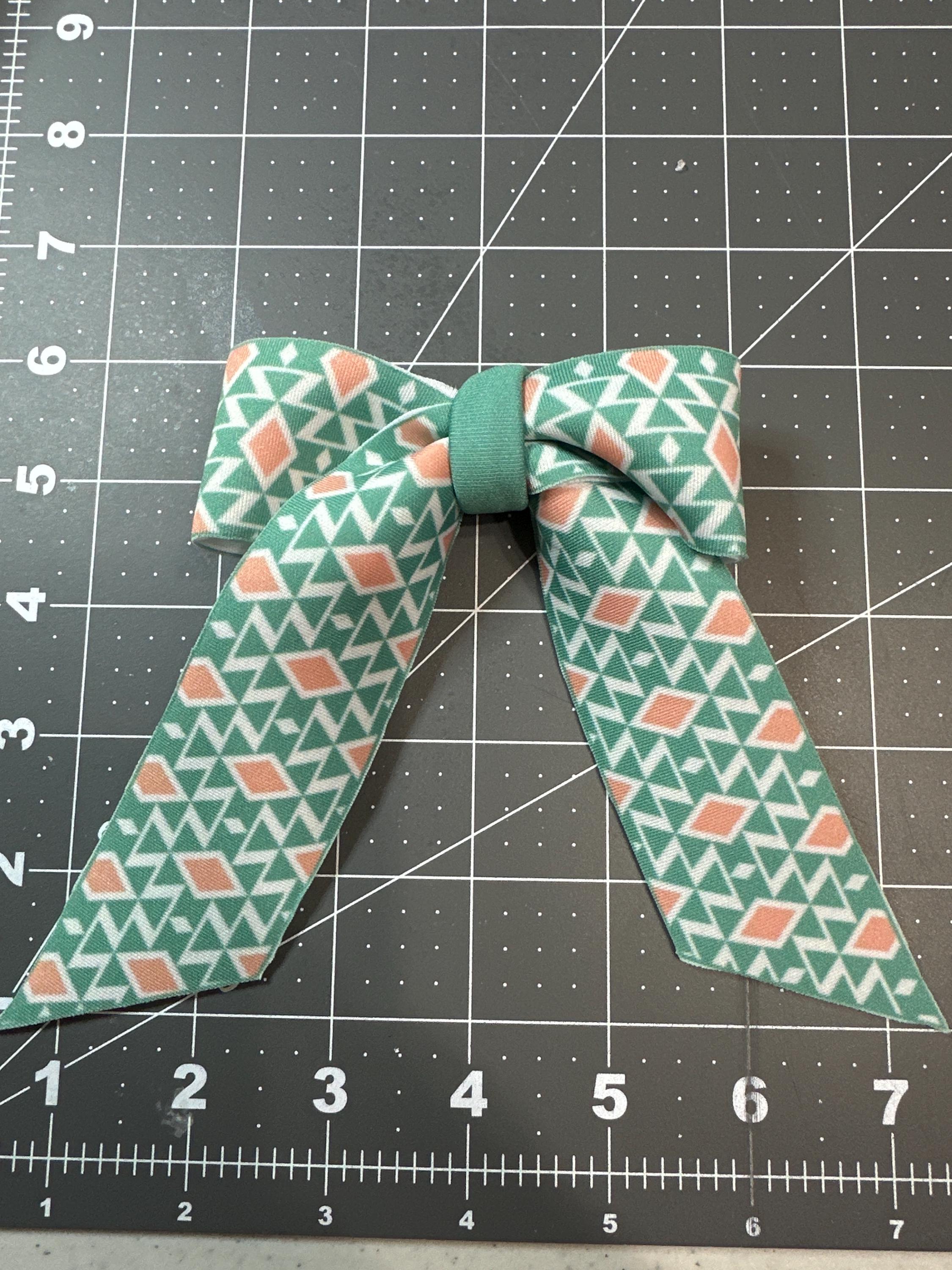 Buttercup Long Tails Hair bow